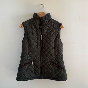 Weatherproof Quilted Vest in Dark Green, with dark brown and gold details